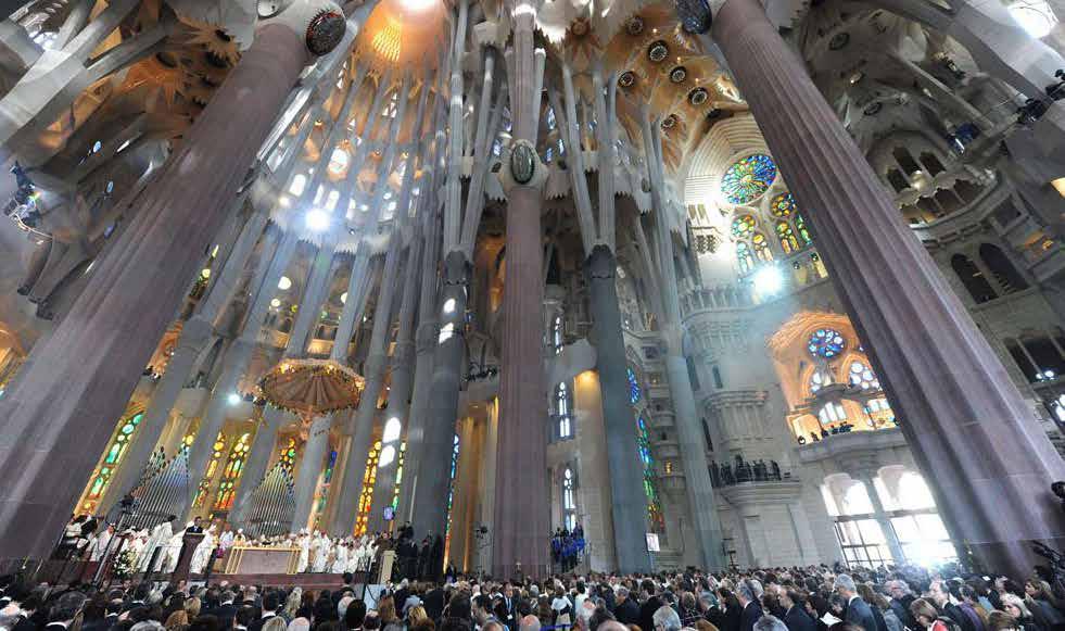 Intérieur de la basilique de la Sagrada Familia.